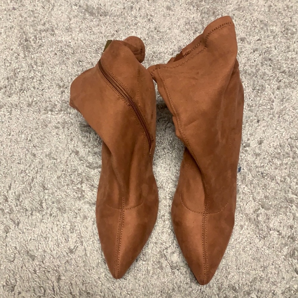 CUTIE BOOTIES